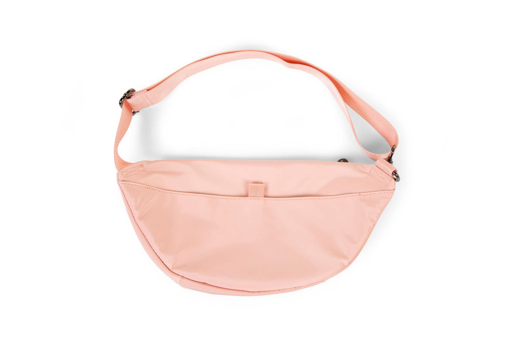 would uniqlo canada ever get this bag? (name: woman nylon mini